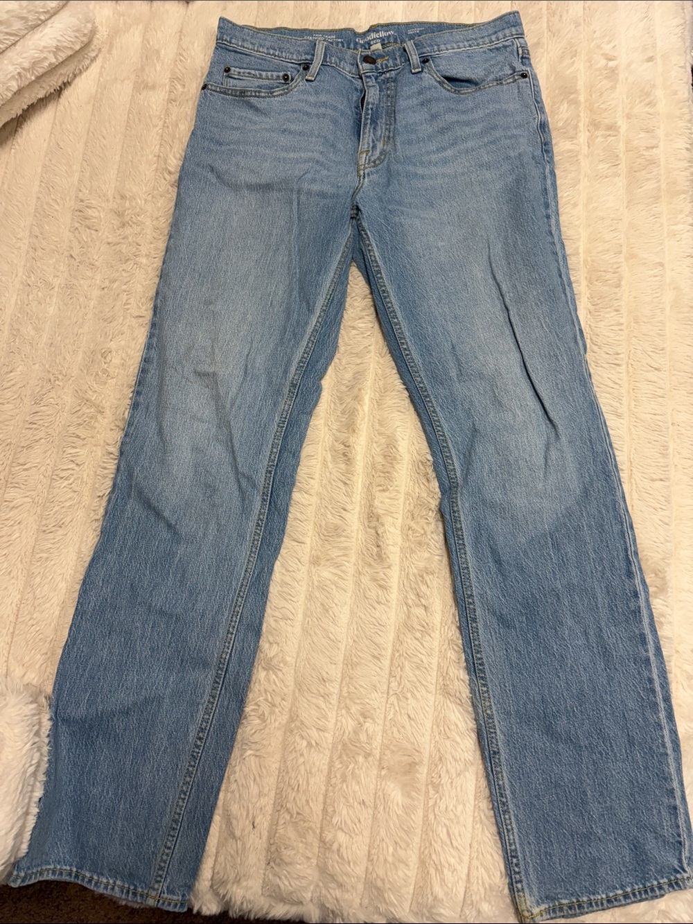 Goodfellow & Co Light Wash men’s Straight-Leg Jeans